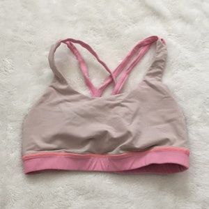 lululemon sports bra size 4 or 6, pink